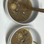 喫茶 ベレー - オットにも分けてあげたー。白玉1粒。テイクアウト　和栗のおしるこ　1430円。