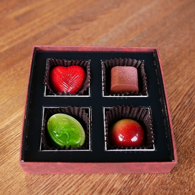 浪漫須貯古齢糖 中央弘前でチョコレート専門店の上質な味わい