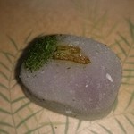 川端道喜 - 春の山