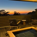 世界ジオパーク伊豆 繭二梁 - お部屋からの夕暮れ