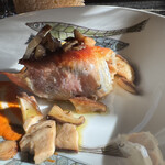 Loriga 三浦半島食蔵 - 料理写真:メインの魚料理、太刀魚と生ハム、地野菜の原木椎茸、カブ。