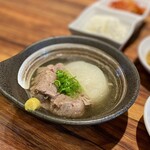 SATOブリアン七番 - 和牛の煮込み