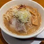 濃厚ラーメン大盛り