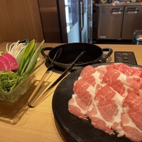 すき焼 しゃぶしゃぶつかだ KITTE大阪店 - 