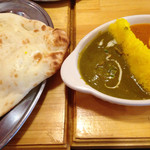 ナンキッチン - おすすめランチ850円  サラダとドリンクもつきます！