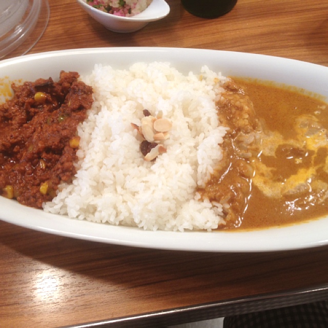 CURRY UP〜NIGOプロデュースのGHEEカレー｜Enosays in idleness