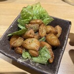 餃子のかっちゃん - ニンニク唐揚げ