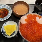 ぺりーのいくら丼 - 