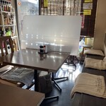 居酒屋 姫咲丸 - テーブル席