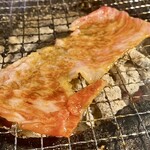 炭火焼肉 ホルモン にく式 - 