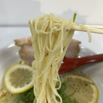 麺也オールウェイズ - レモンとんこつラーメン1050円
