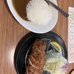 とんかつ檍のカレー屋 いっぺこっぺ  すすきの店 - 