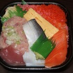 好悦丼丸 - 料理写真:・「満腹丼 シャリ大盛り(¥590)」