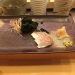 Nagomi - ？鯛の昆布しめ
                        これは美味 日本酒が進みます。