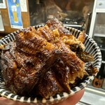 かぶと - 盛り盛り天然と養殖の味比べ丼