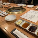 焼肉問屋 牛蔵 - 