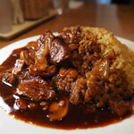 どんぐり - ピラフ牛肉角切り煮込み添え（ピラフ大盛り）