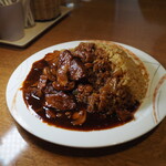 どんぐり - ピラフ牛肉角切り煮込み添え（ピラフ大盛り）