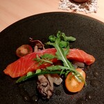 デトレゾン - 定番オードブルから♡ちょうど良い脂ノリのサーモン⭐️プリプリで香りの良いキノコのマリネも素晴らしい❤️