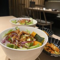 焼肉料理 牛吉日和 - 