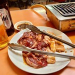 大衆焼肉本店 - 