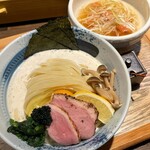 鴨出汁中華蕎麦 麺屋yoshiki - 鴨とポルチーニのTKMつけ麺(塩)  1600円
      （限定）