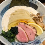 鴨出汁中華蕎麦 麺屋yoshiki - 鴨とポルチーニのTKMつけ麺(塩)  1600円
                                （限定）