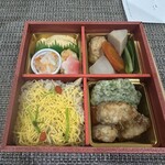 美濃吉 日本橋三越店 - 「京の味わい〜ふぐのから揚げ」(☆☆☆☆☆)