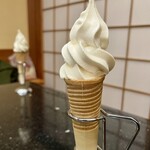 瞬 - ソフトクリーム　濃厚なソフトクリーム　コーンもしっかりして美味しい