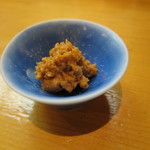 日本橋橘町　都寿司 - 縞海老の頭の殻の味噌和え2