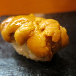 日本橋橘町　都寿司 - 壱岐の雲丹握り1