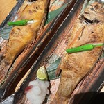 275192263 - 