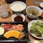 焼肉ヌルボン 庵 - 