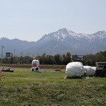 ヤツレン ソフトクリーム売店 - 八ヶ岳を望む絶好のロケーション