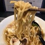 煮干しラーメン キングニボラ - 