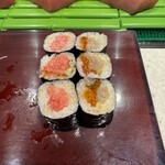 大和寿司 - ⑦鮪と鯛とイクラの巻物