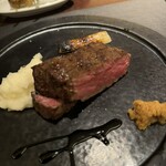 炭焼きステーキとワインobiobi - 