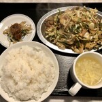 大衆中華の店 炎 - 