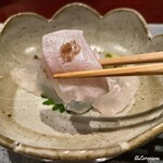 日本料理 TOBIUME - 鮃の縁側を藻塩とともに