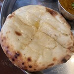 タンドールバル カマルプール 木場店 - チーズクルチャ