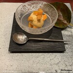 日本料理 TOBIUME - 富有柿と富有柿のジェラート