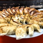 新ちゃん - ぎょうざ４人前