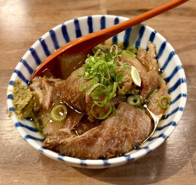 taishuusakaba tonbo photo 2