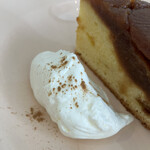 喫茶tton - トトンさんの最強美味ホイップクリーム！