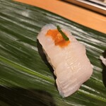 ひょうたん寿司 - 本日の特撰ネタづくし(5貫目)えんがわ