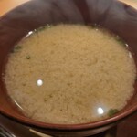 ひょうたん寿司 - 〆の貝汁(あさり)特撰ネタづくしに付く