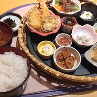 おかか 北浜 - 彩りかご御膳