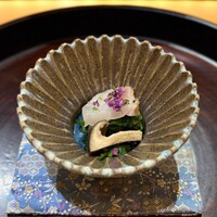 一心鮨 光洋 - ・アラと春菊のお浸し