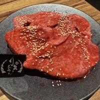 黒毛和牛ヘレ肉専門店 炭火焼肉 りきちゃん 北浜店 - 
