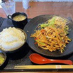 中華食堂 四川飯店 - 